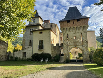 Gite de groupe Château de la Hille