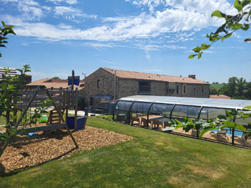 Gite de groupe Gîte Logis de la Barbère