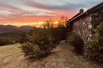 Gite de groupe La maison aux volets blancs